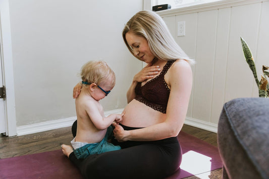 Why You Should Delay Your Baby’s First Bath