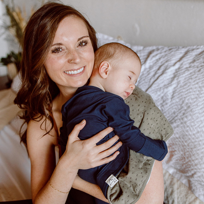 VIP Bundle - Hush Sky + Midnight Footies